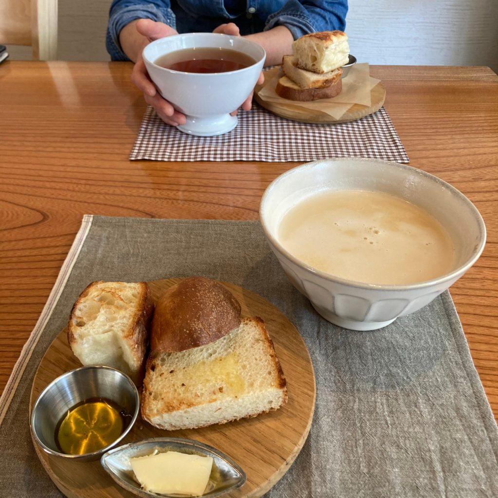 朝カフェ
saisai+cinnamon
トースト
ドリンク